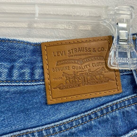 Levi’s Wedgie Straight Blue High Rise Vintage Look Jeans Size 25 - Picture 11 of 14